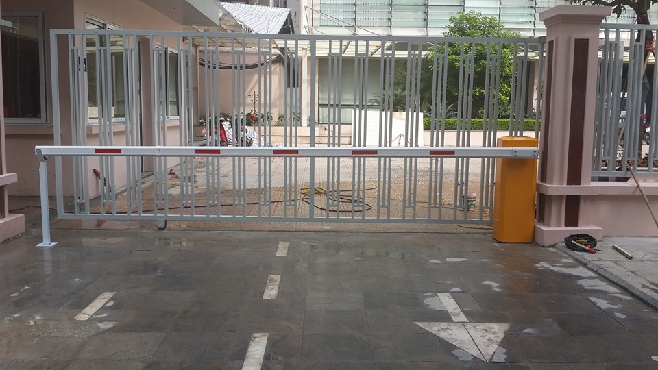 Giải pháp kiểm soát ra vào sử dụng Barrier