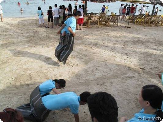 Anh em đi hóng gió 'gần nhà'