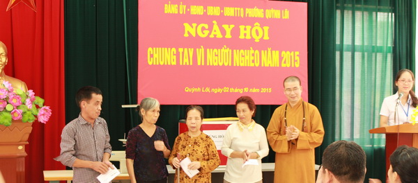 Chung tay vì người nghèo